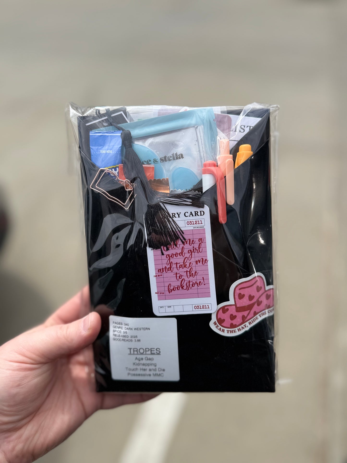 Dark Romance Blind Date - RTS